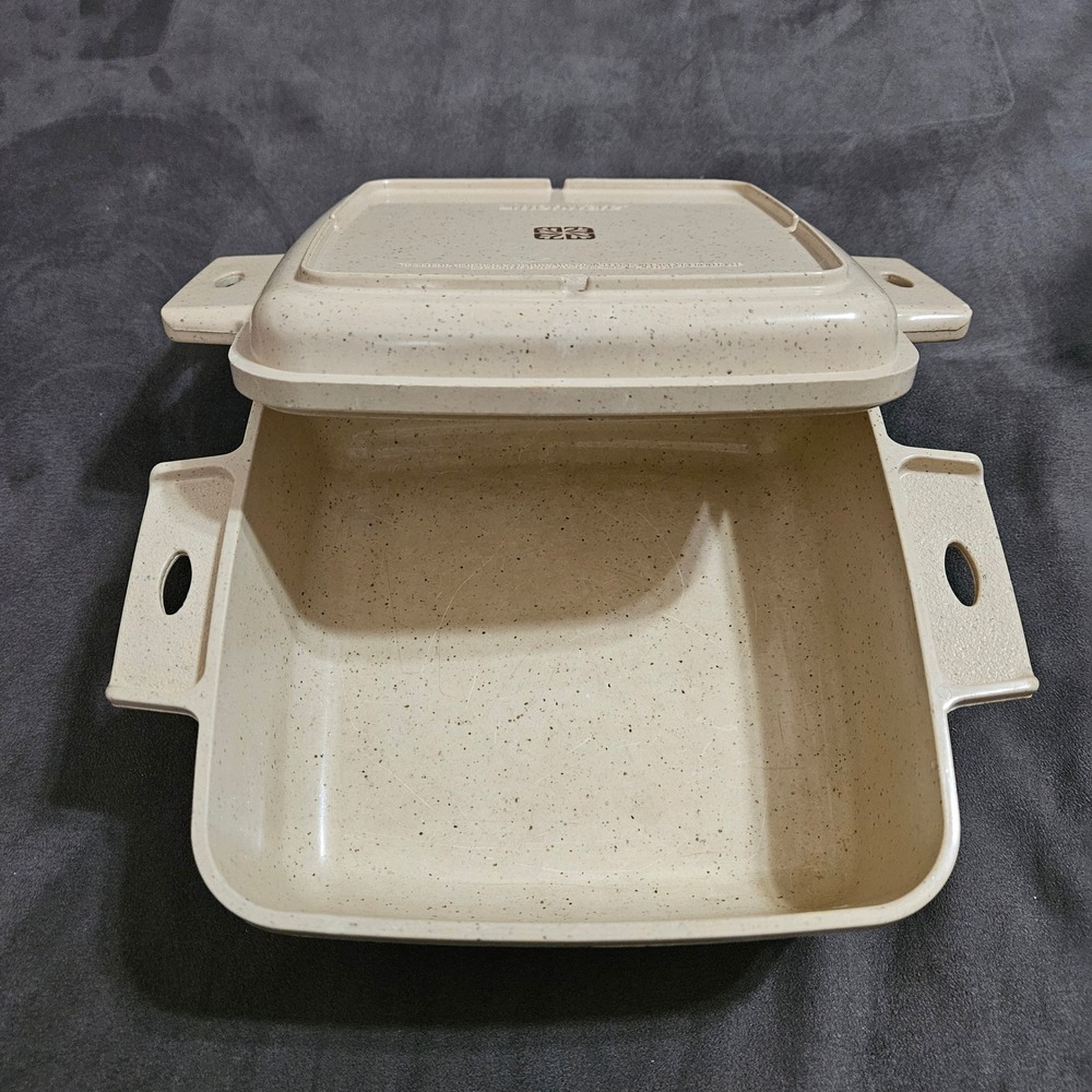 LittonWare Vintage Square Microwave Oven Safe Speckled Tan Bakeware Pan with Lid